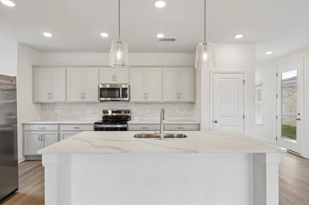 2705 Wilkinson Pike Murfreesboro TN 37129