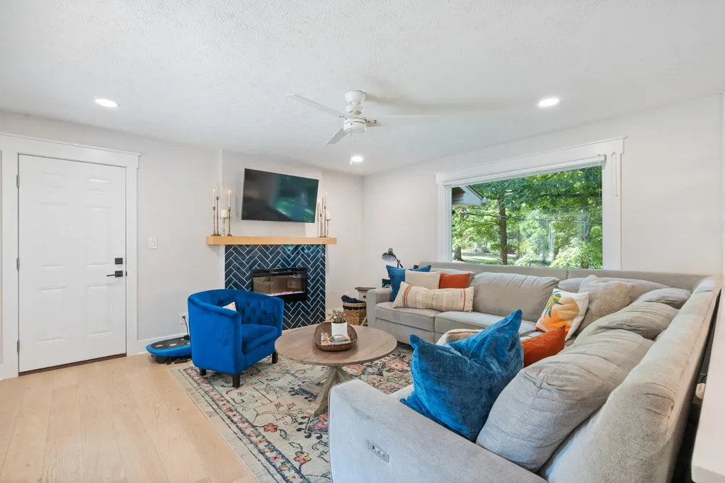104 Southwood Drive Dickson TN 37055