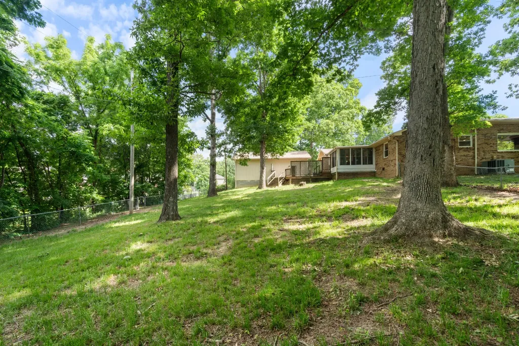 104 Southwood Drive Dickson TN 37055