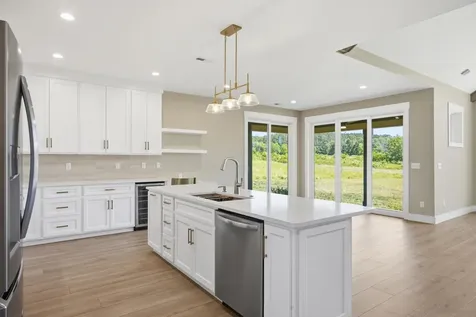 349 Clubhouse Drive Jasper TN 37347