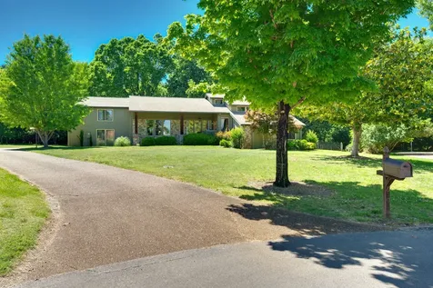 6106 Martingale Lane Brentwood TN 37027