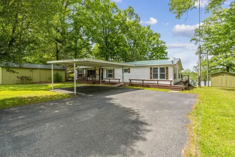46 Lakeshore Drive Beechgrove TN 37018