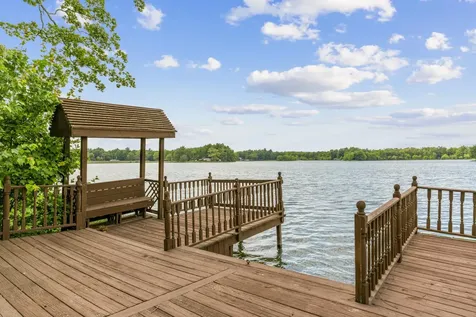 46 Lakeshore Drive Beechgrove TN 37018