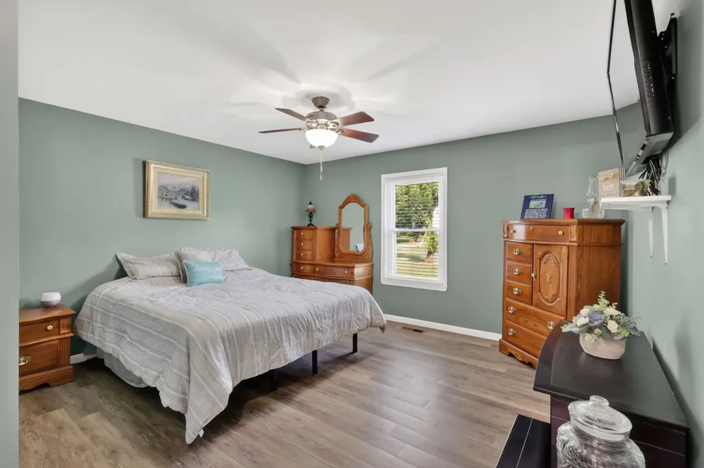 129 Oakland Drive Gallatin TN 37066