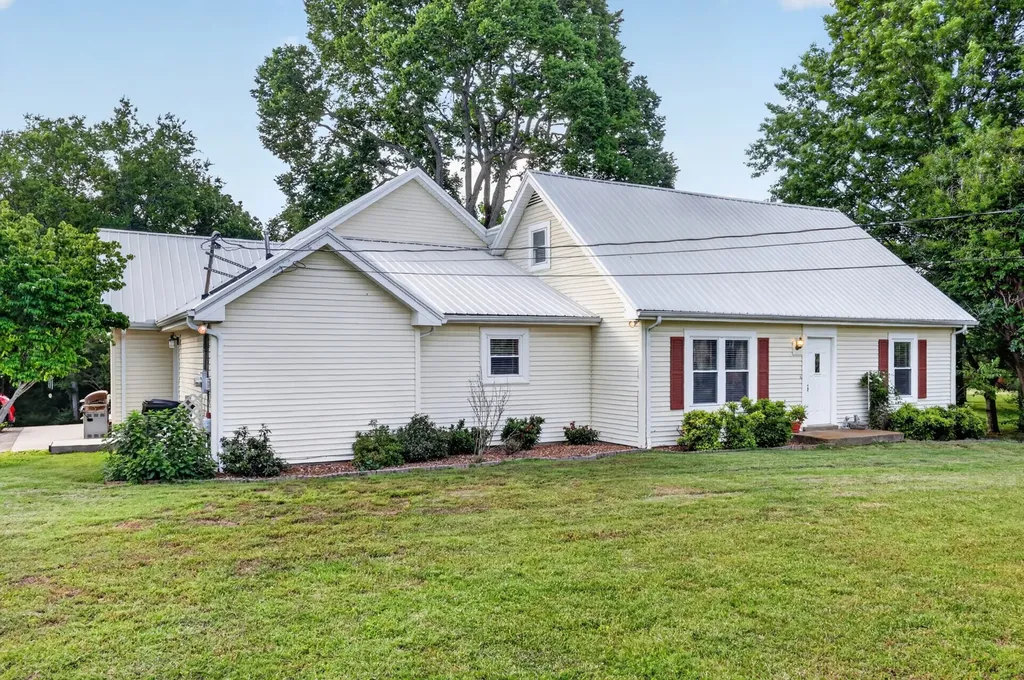 129 Oakland Drive Gallatin TN 37066