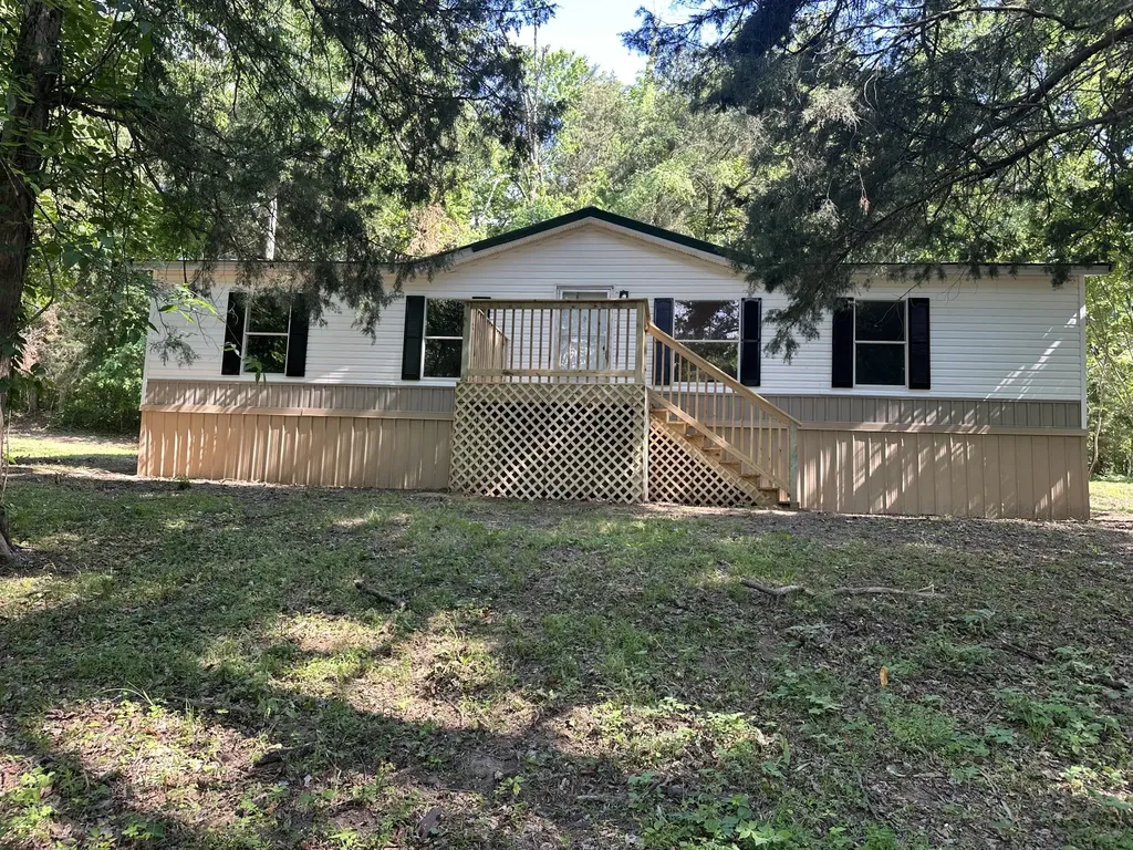 60 Dawson Lane Gordonsville TN 38563