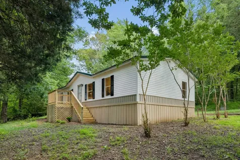 60 Dawson Lane Gordonsville TN 38563