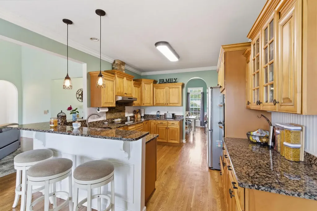 9119 Brooks Crossing Mount Juliet TN 37122