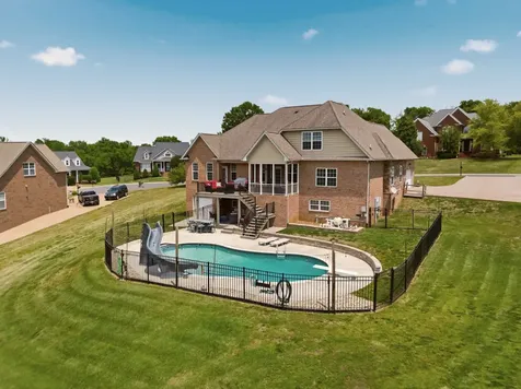9119 Brooks Crossing Mount Juliet TN 37122
