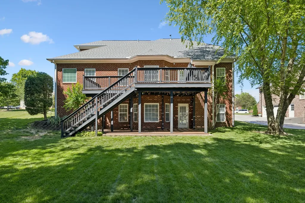 1601 Fair House Road Spring Hill TN 37174