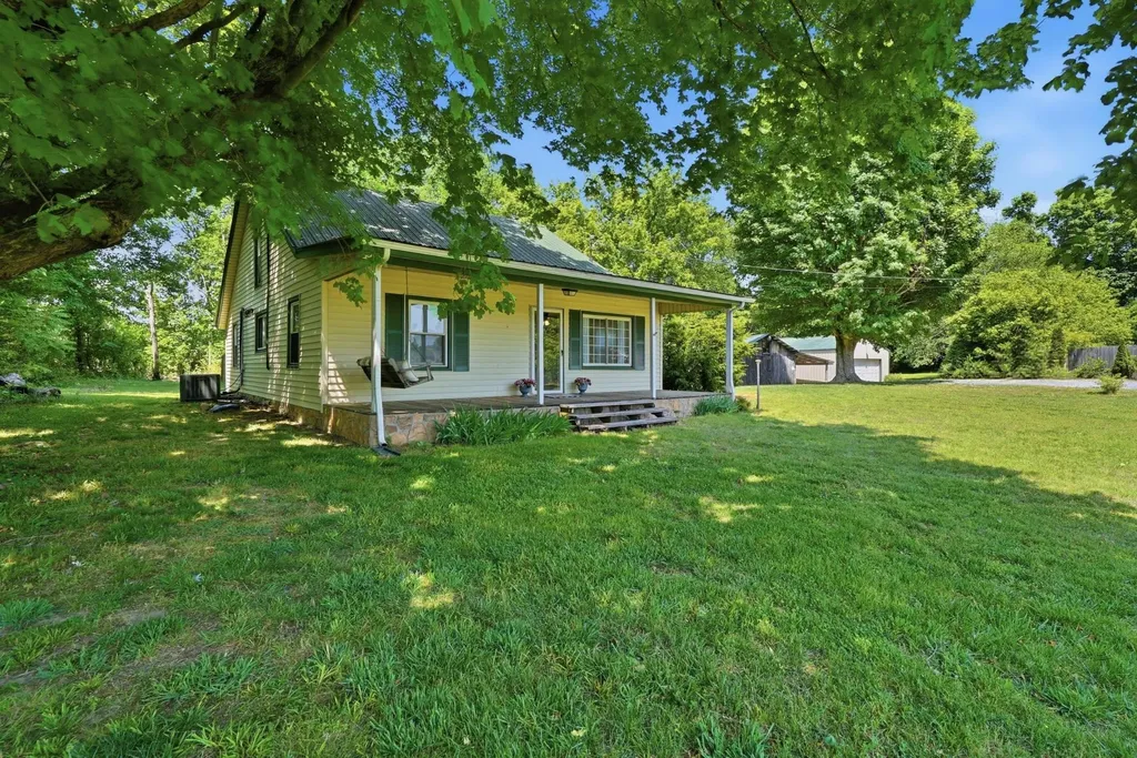 6471 Highway 161 Springfield TN 37172
