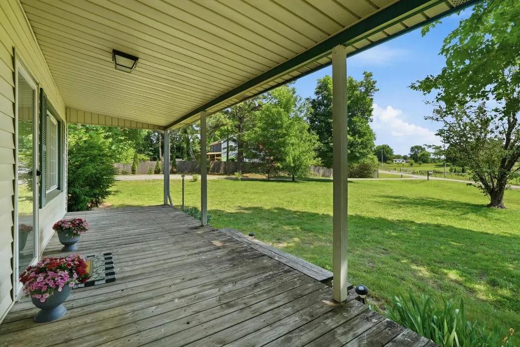 6471 Highway 161 Springfield TN 37172