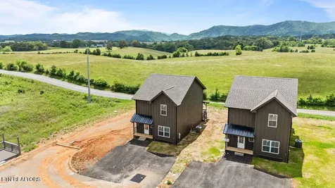 972 Lacy Court Sevierville TN 37862