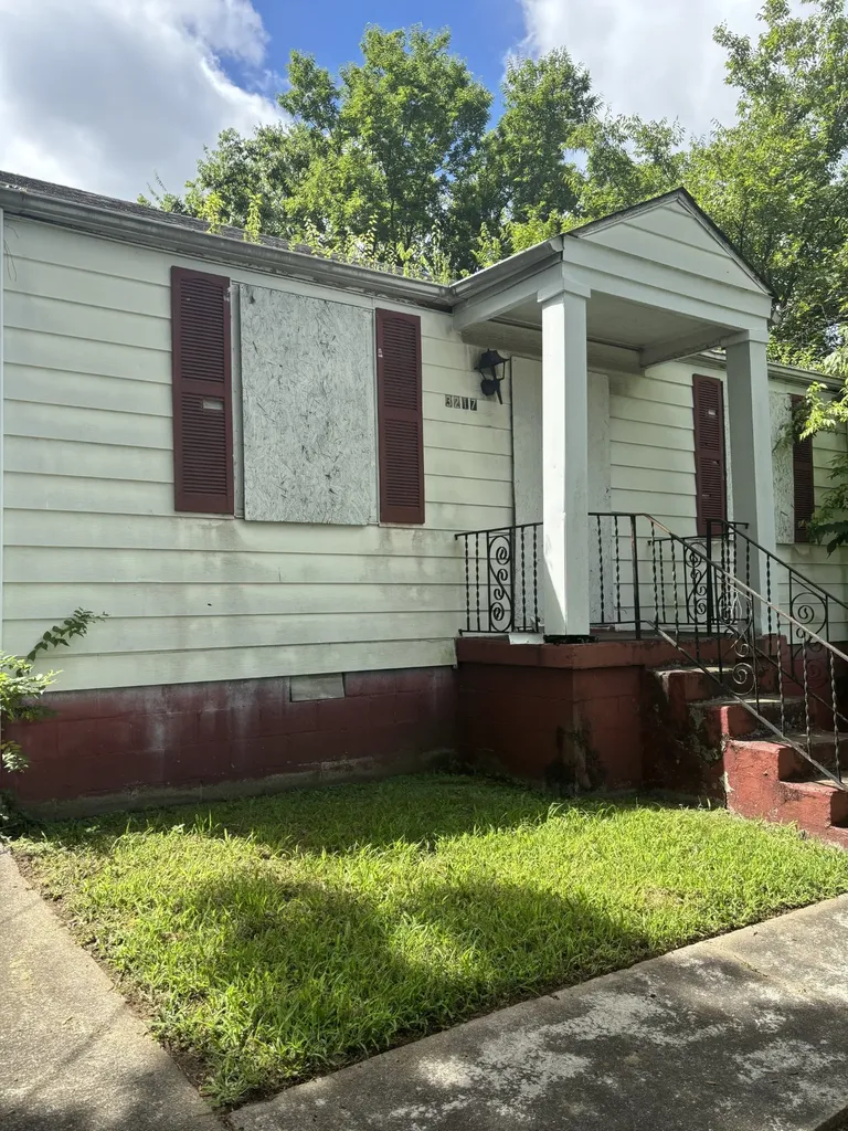 3217 Clifton Avenue Nashville TN 37209
