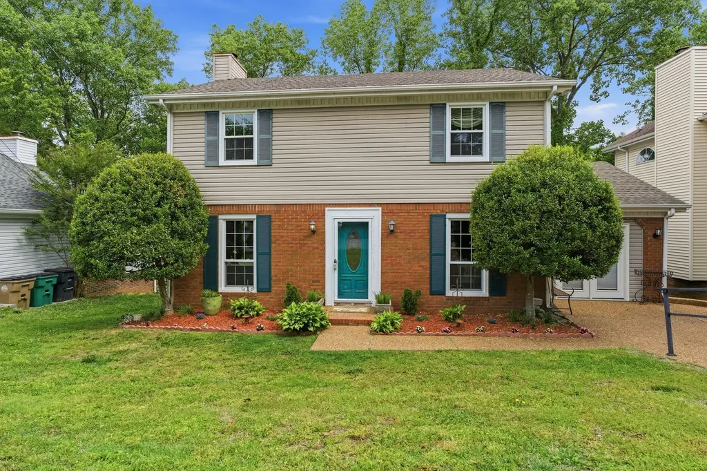 5141 English Village Drive Nashville TN 37211