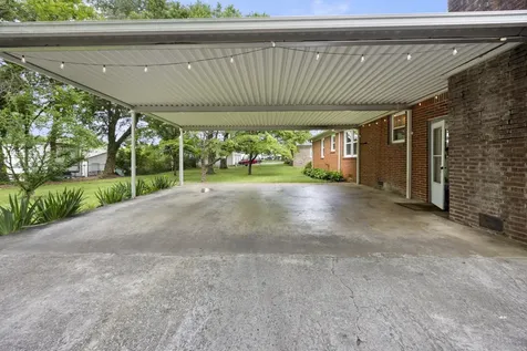 112 Bel Aire Drive Winchester TN 37398