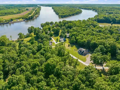 1144 Covenant Cove Lane Bath Springs TN 38311
