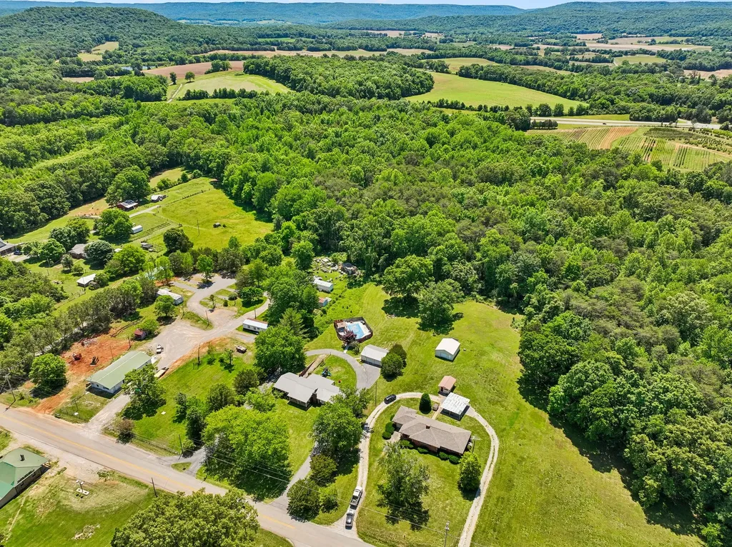 3456 Old Rock Island Road Rock Island TN 38581