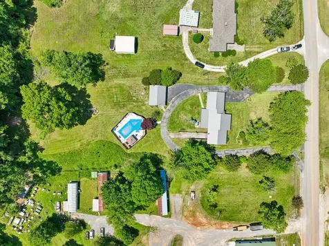 3456 Old Rock Island Road Rock Island TN 38581