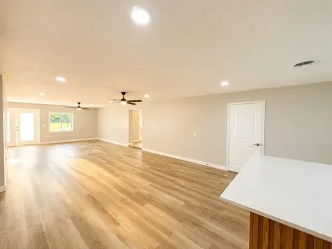 1374 Stroudsville Road, N Adams TN 37010
