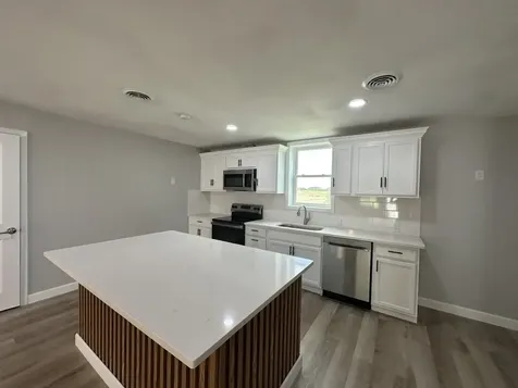 1374 Stroudsville Road, N Adams TN 37010