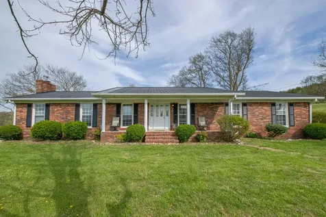 1839 Polly Adams Road Belfast TN 37019