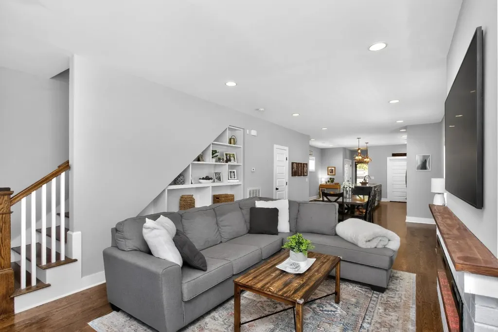 2910 Davis Avenue Nashville TN 37216