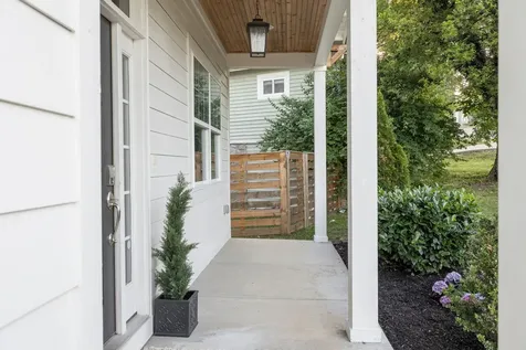 95 Mckennell Drive Nashville TN 37206