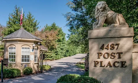 4487 Post Place Nashville TN 37205