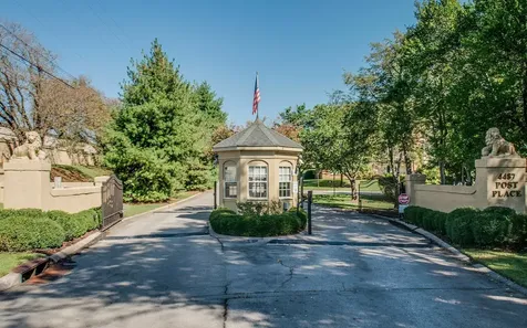 4487 Post Place Nashville TN 37205