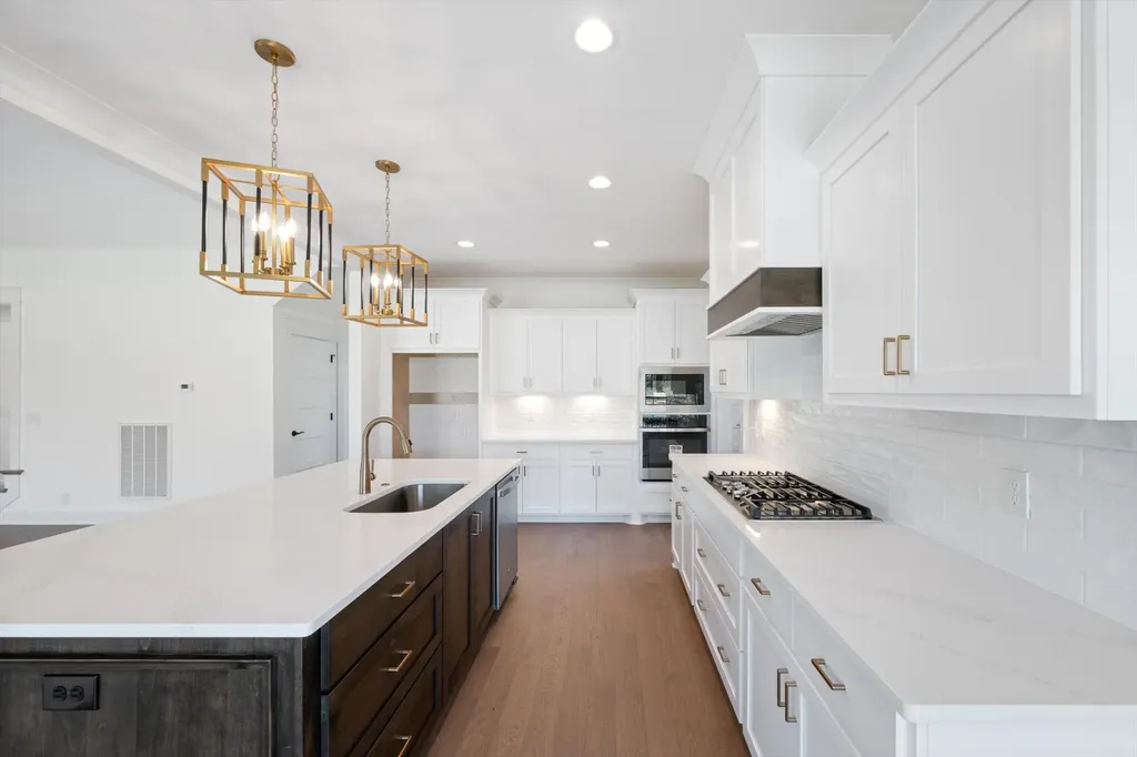 2813 Canfield Drive Murfreesboro TN 37128