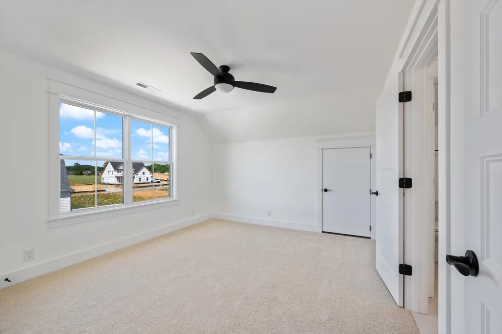 2813 Canfield Drive Murfreesboro TN 37128