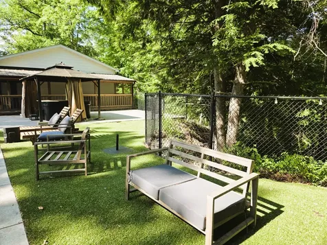 1975 Kelly Road Holladay TN 38341