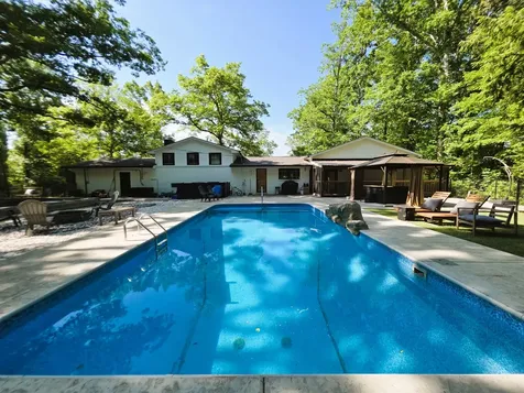 1975 Kelly Road Holladay TN 38341
