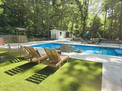 1975 Kelly Road Holladay TN 38341