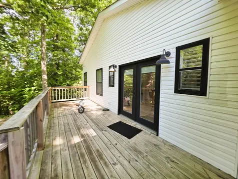 1975 Kelly Road Holladay TN 38341