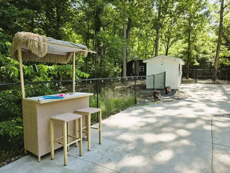 1975 Kelly Road Holladay TN 38341