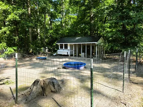 1975 Kelly Road Holladay TN 38341