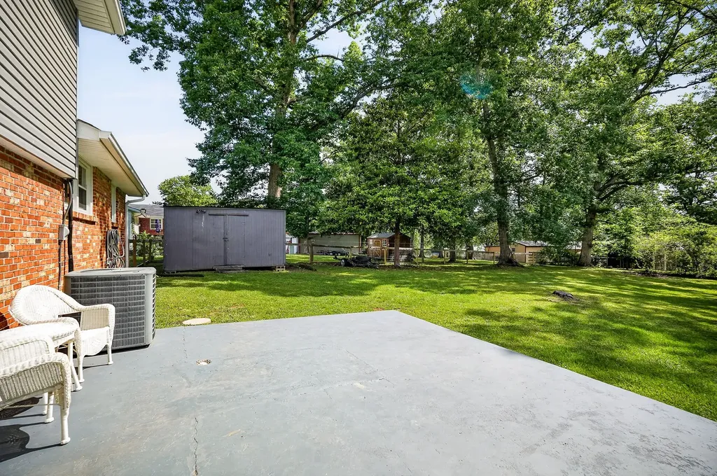 317 Lakeshore Drive Mcminnville TN 37110