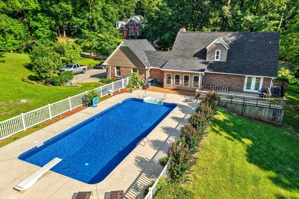 201 Hickory Boulevard Mcminnville TN 37110