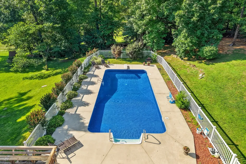 201 Hickory Boulevard Mcminnville TN 37110
