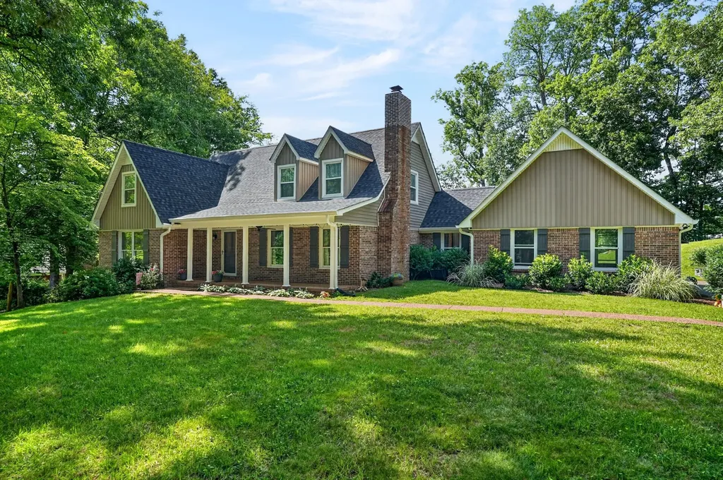 201 Hickory Boulevard Mcminnville TN 37110