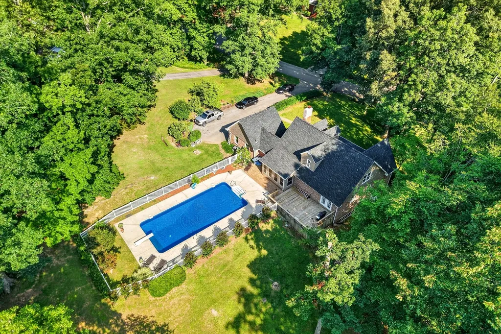 201 Hickory Boulevard Mcminnville TN 37110