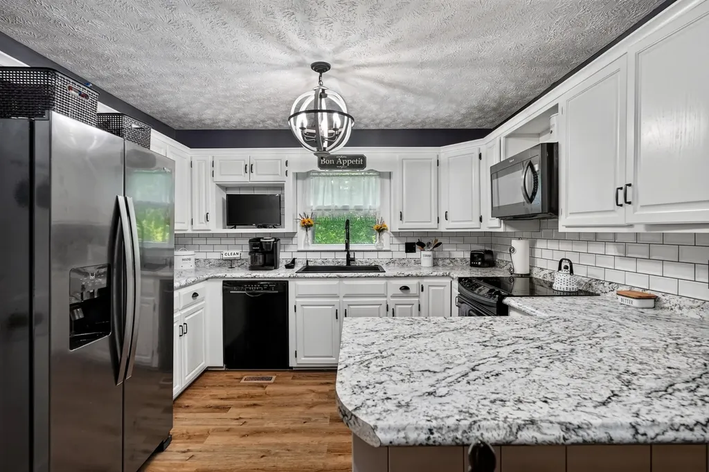 201 Hickory Boulevard Mcminnville TN 37110