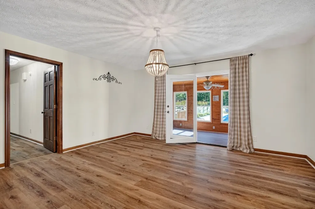 201 Hickory Boulevard Mcminnville TN 37110
