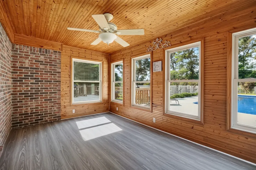 201 Hickory Boulevard Mcminnville TN 37110