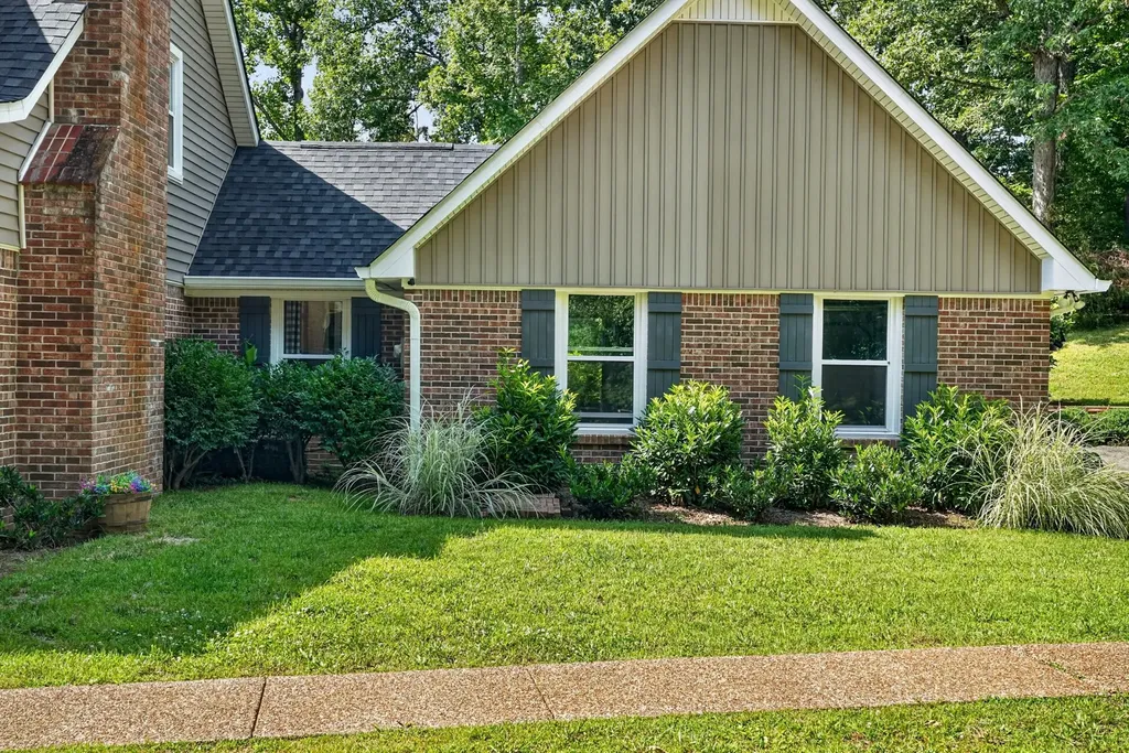 201 Hickory Boulevard Mcminnville TN 37110