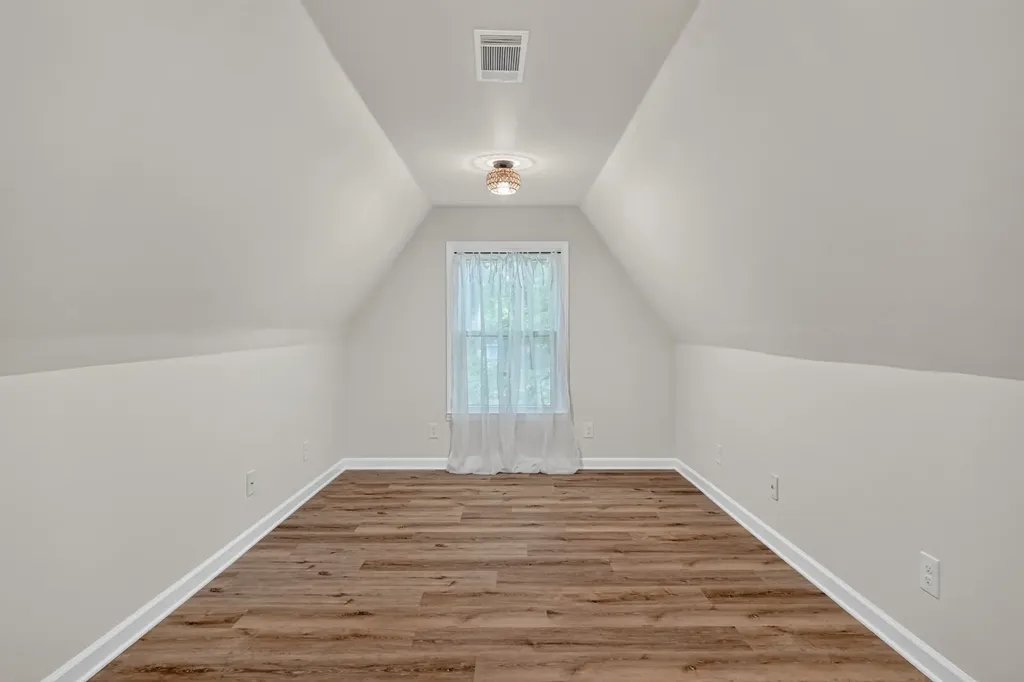 201 Hickory Boulevard Mcminnville TN 37110