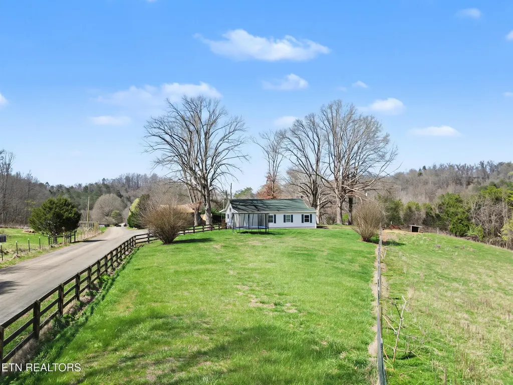 1516 Wonder Lane New Market TN 37820