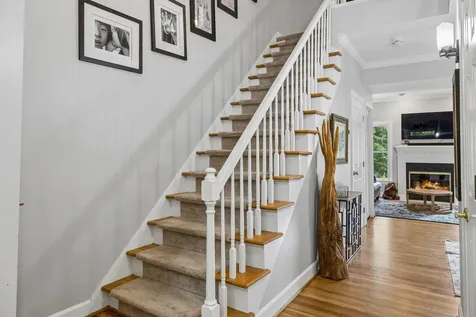 524 Belair Way Nashville TN 37215